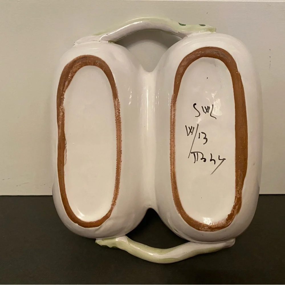 ITALY SERVE WARE DIVIDED DISH WHITE GREEN HAND PAINTED POTTERY CARROT RADISH